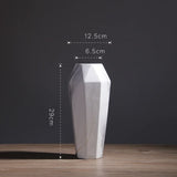 Vase japonais blanc géométrique