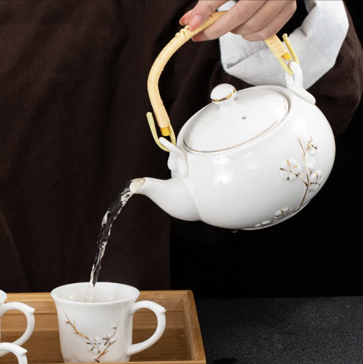 Service à thé japonais en céramique à fleurs