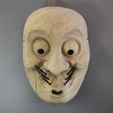 Masque japonais en bois Hyottoko (masque décoratif)