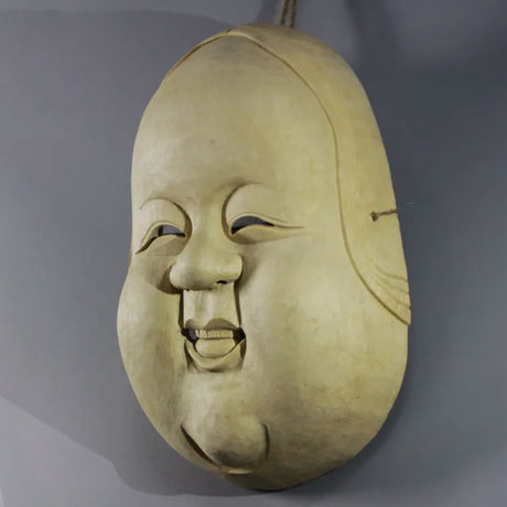 Masque japonais en bois Okame (masque décoratif)