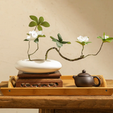 Vase ikebana rond design
