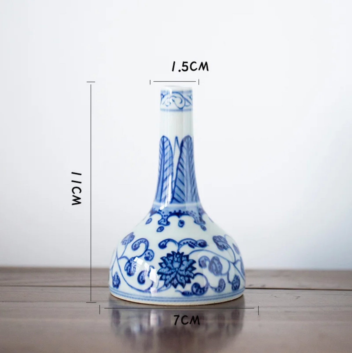 Japanese blue and white vase