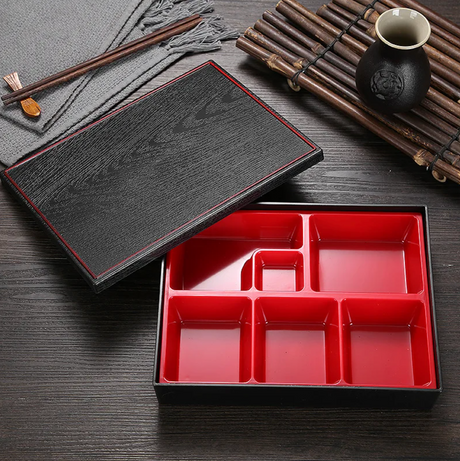 Boîte bento japonaise noire en plastique