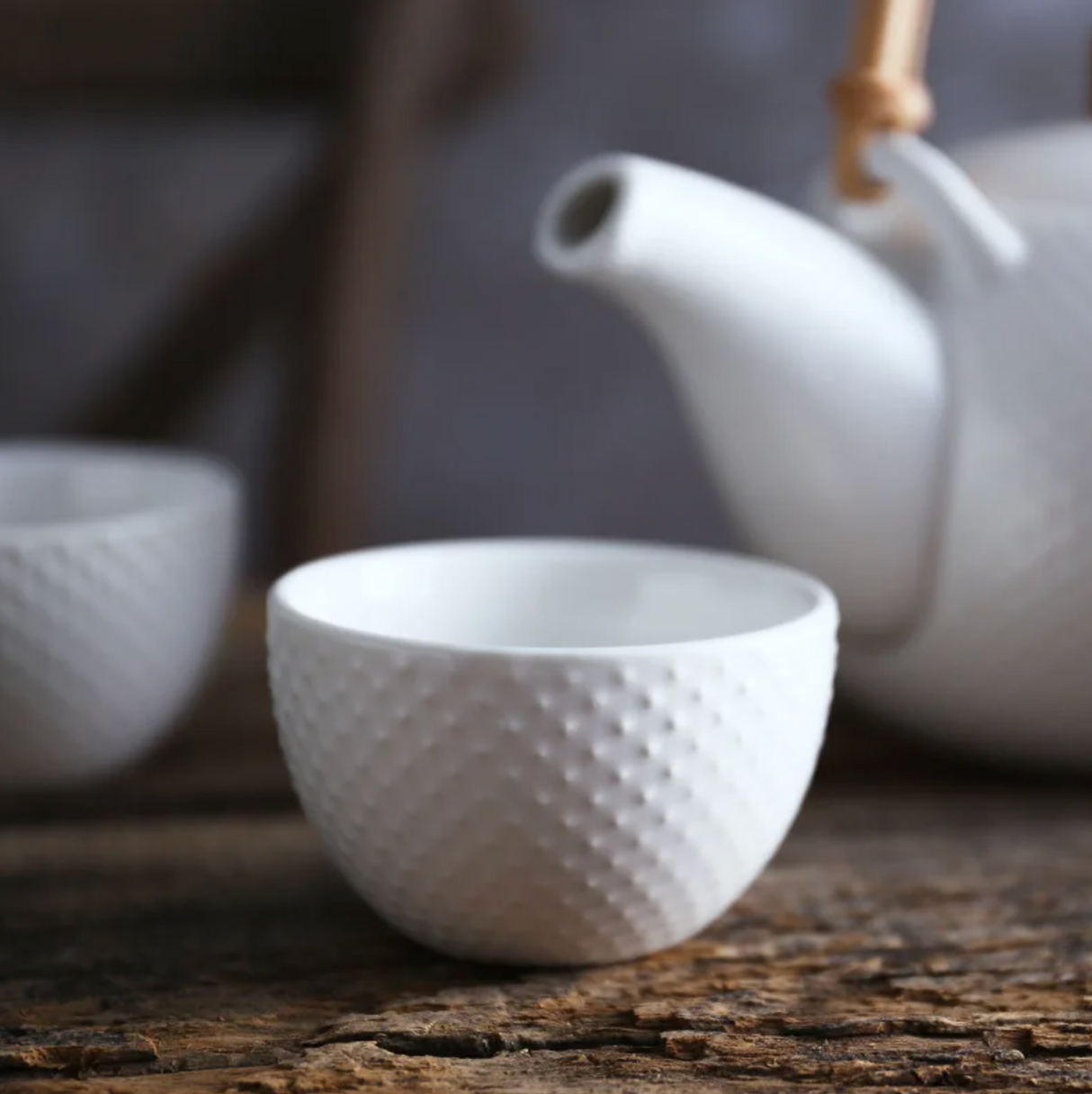 Solid color white Japanese tea set