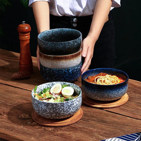 Japanese bowl with lid