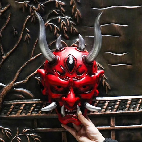 masque japonais rouge