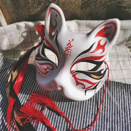 masque renard japonais blanc rouge noir or
