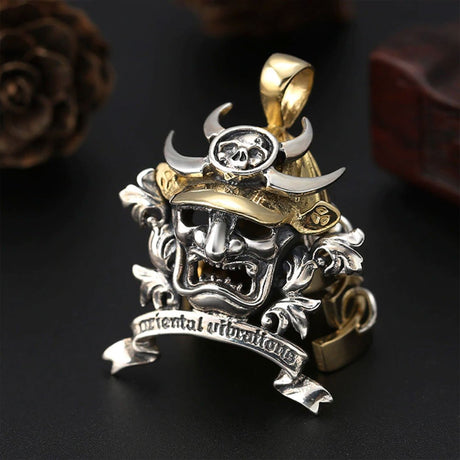 pendentif-japonais-tete-de-mort