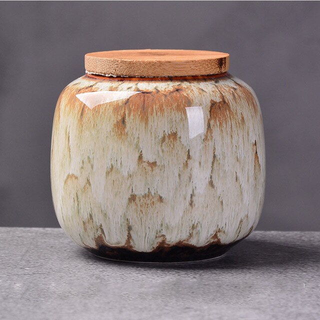 boite-a-the-japonaise-en-ceramique-avec-glacure-blan-ancien